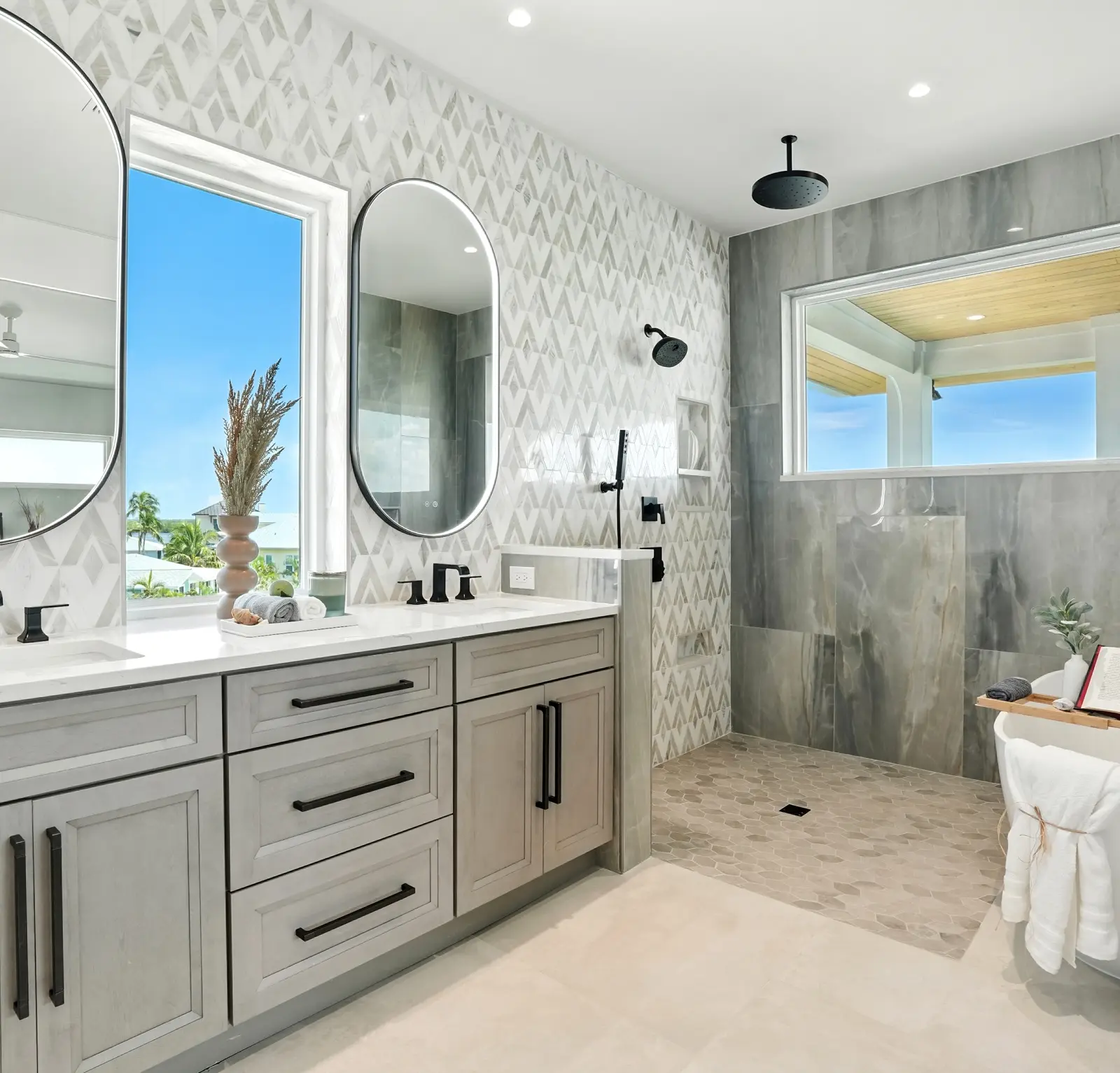306 Seminal Way bathroom plumbing trim