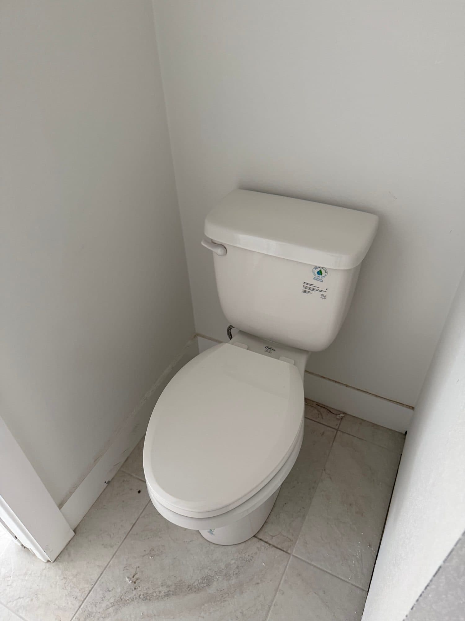 Hansen Homes 1210 Cape Coral new construction trim-out 3