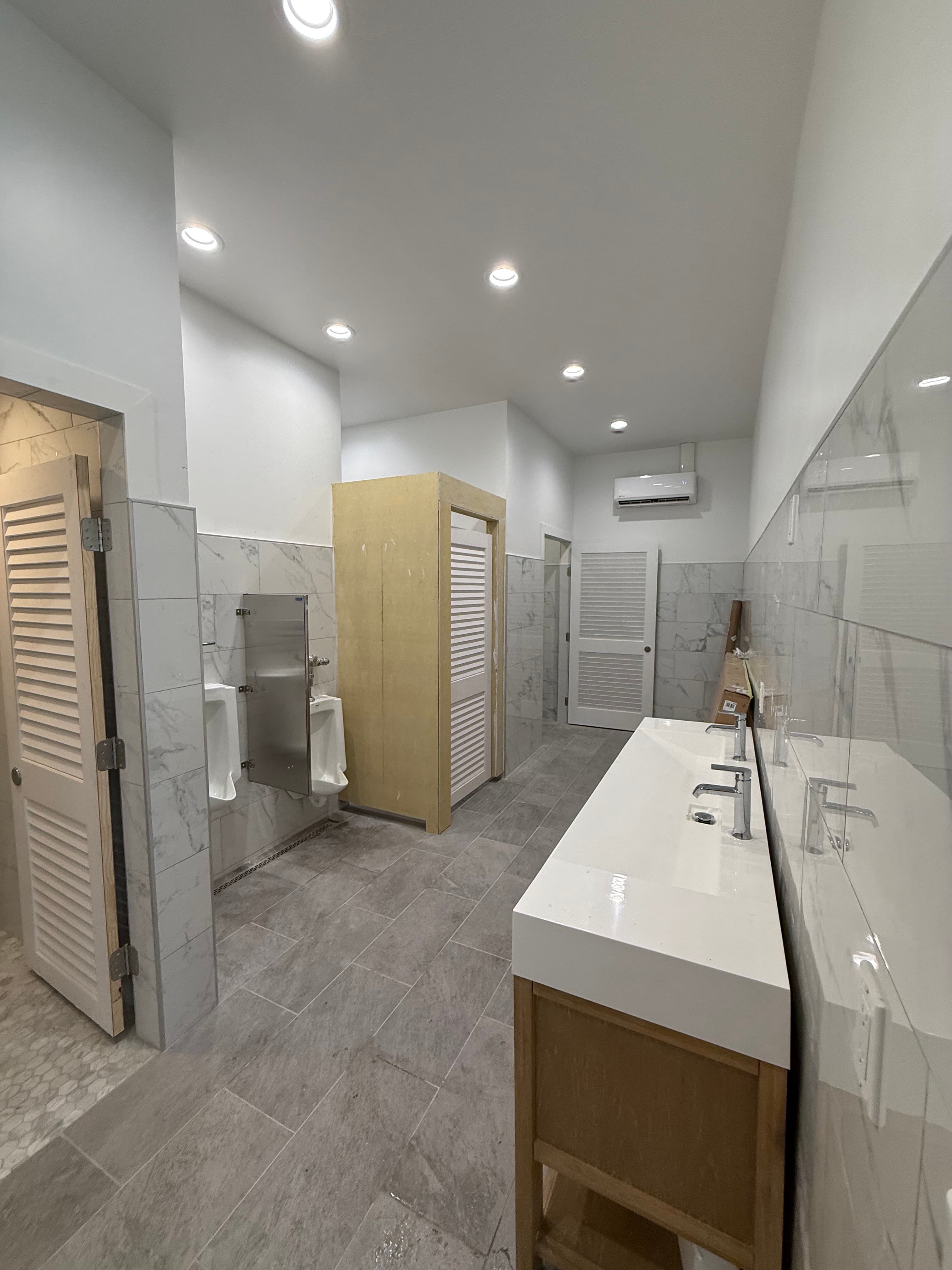 Mangos bathroom remodel finished 4