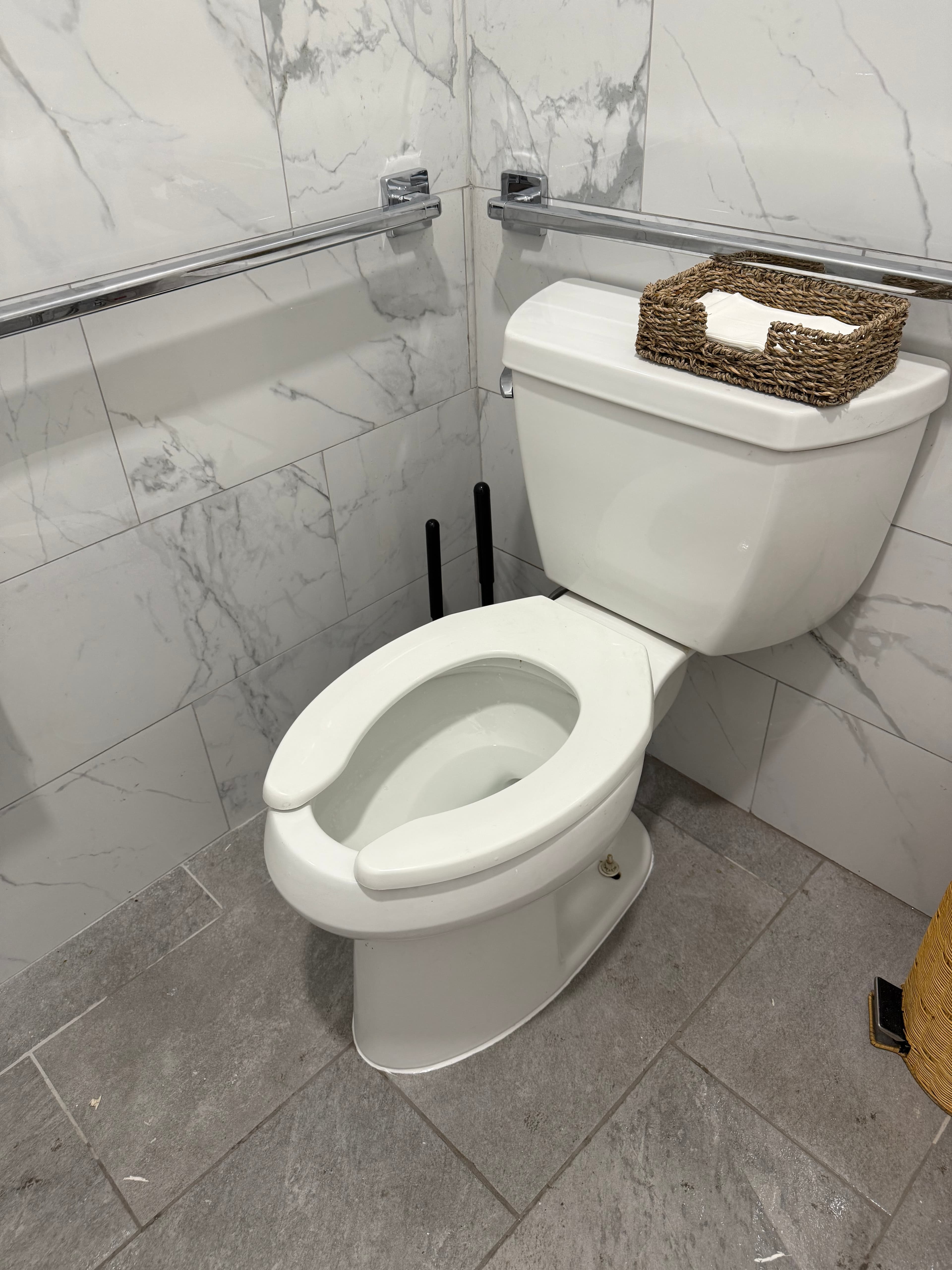 Mangos bathroom remodel finished 9