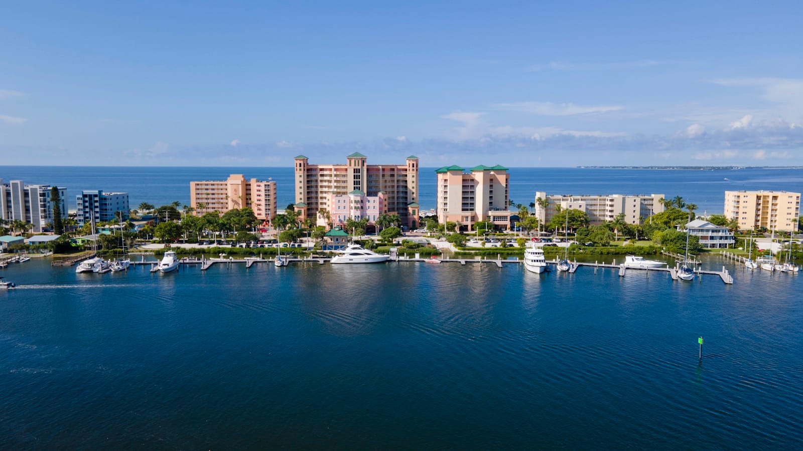 Aerial view of Fort Myers, FL